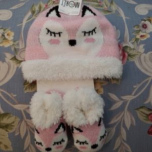 Fox Hat & Slipper Socks Set 2T-4T -- NWT